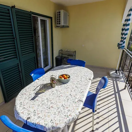 Jenny-1 By Interhome Porec