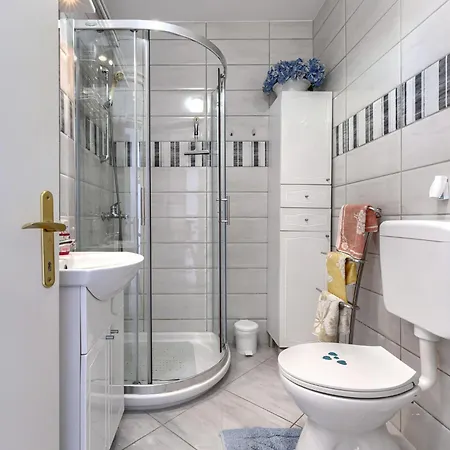 Apartment Jenny-1 By Interhome Porec