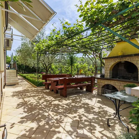 Jenny-1 By Interhome Appartement Poreč