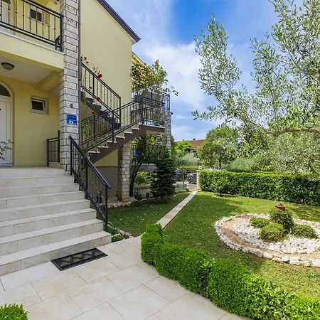 Jenny-1 By Interhome *