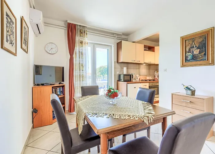 Jenny-1 By Interhome Appartement *