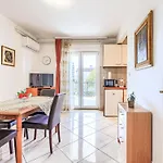 Jenny-1 By Interhome Appartement Poreč
